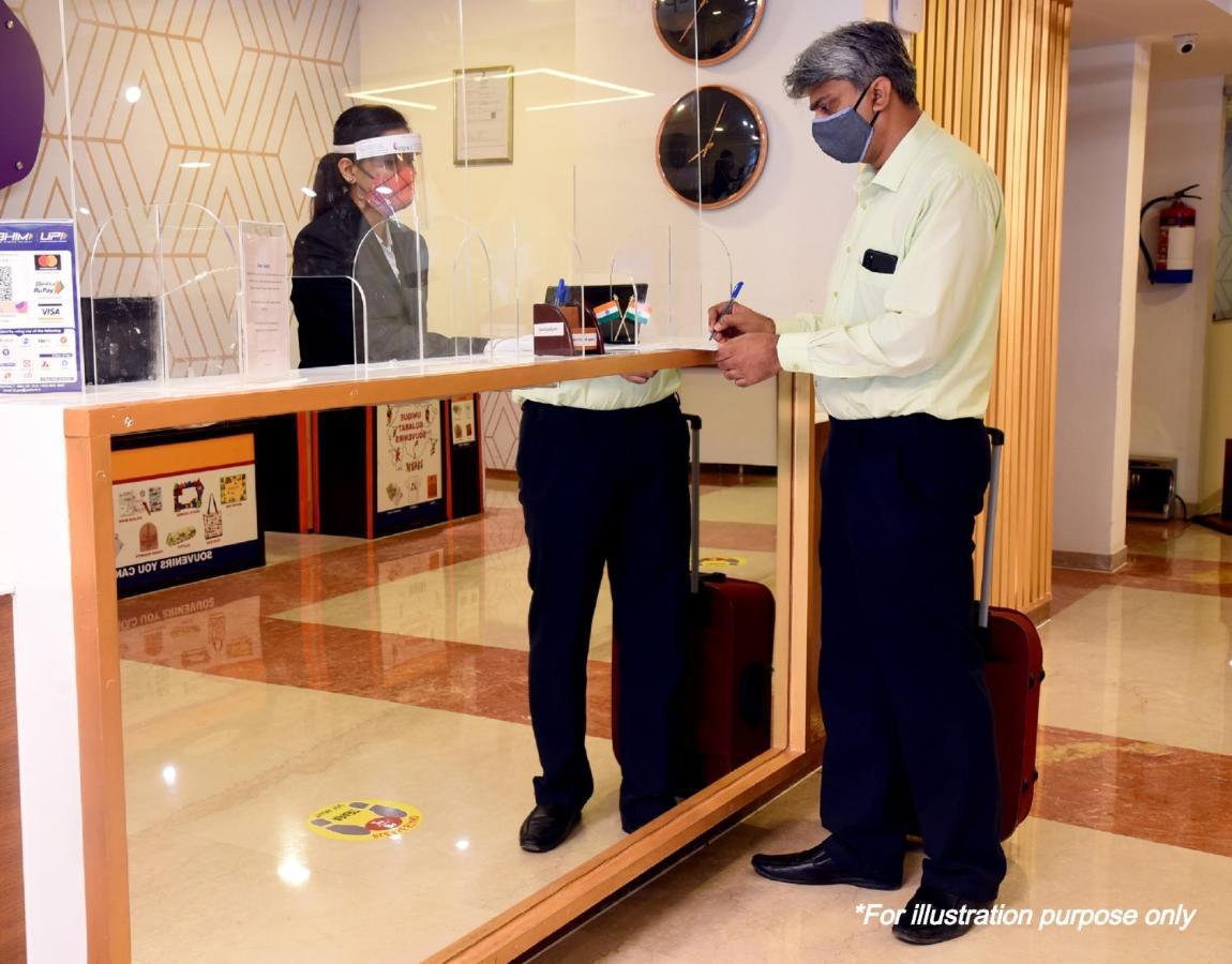 Oyo 11752 Hotel Sun Palace Residency Indirapuram Esterno foto
